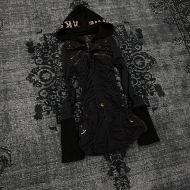 Heaven and earth 00s archive gimmick jac