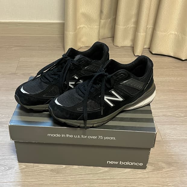 (실착1회) 뉴발란스 990v5 블랙 