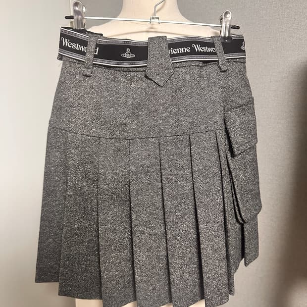 비비안웨스트우드 골프 플리츠 뉴진스 스커트