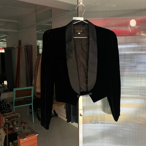 벨벳 크롭 자켓