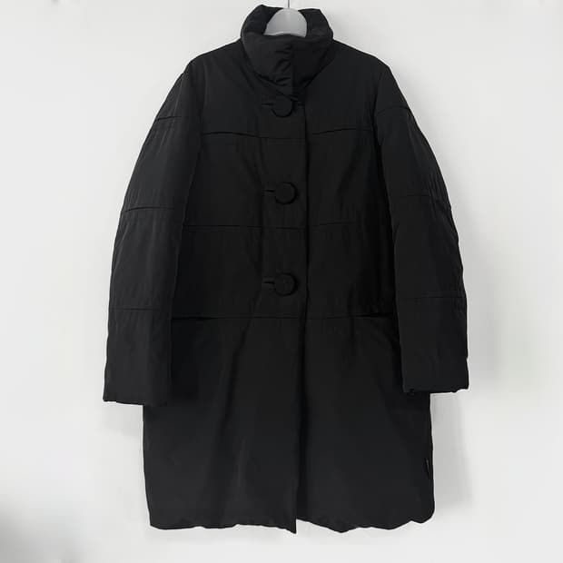 몽클레어 버튼업 다운 패딩