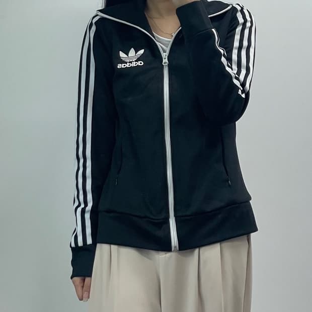 [90] 아디다스 유로파