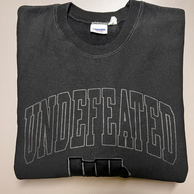 언디핏 Undefeated 스웻셔츠 맨투맨