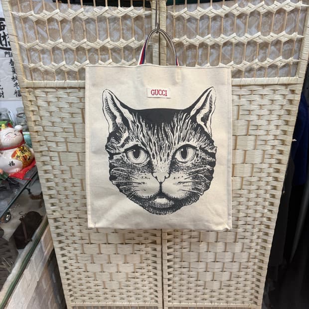 정품 구찌 캣 에코백 팝니다