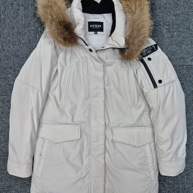 [XS]<게스>화이트 패딩 점퍼