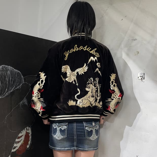 일본빈티지 요코스카 벨벳 자수 스카잔 오리엔탈 스카쟌 M