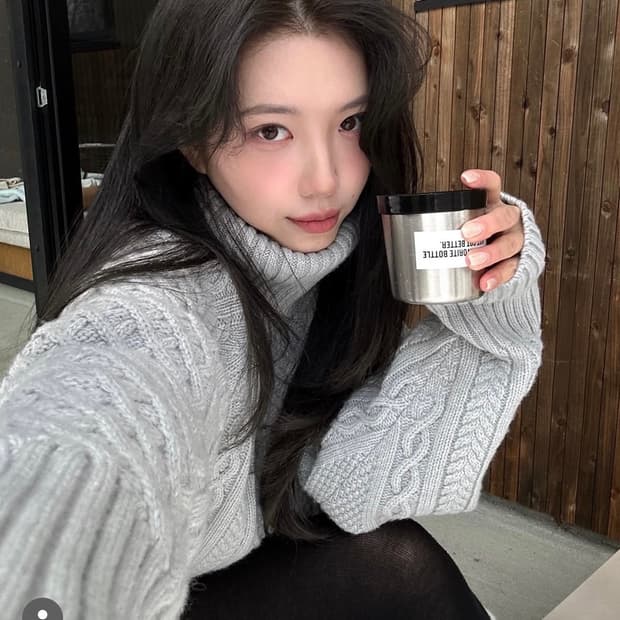 클래식 케이블 터틀넥 풀오버 (blue gray)