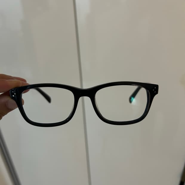 셀린느 뿔테안경