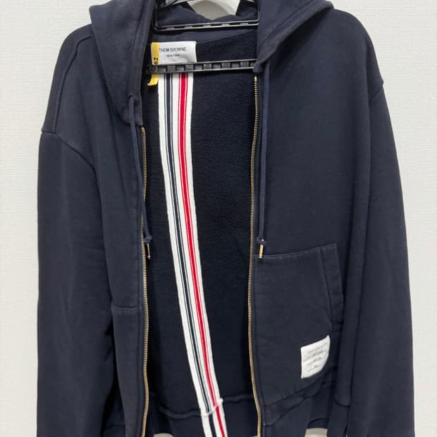 톰브라운 네이비 백삼선 후드집업 2사이즈
