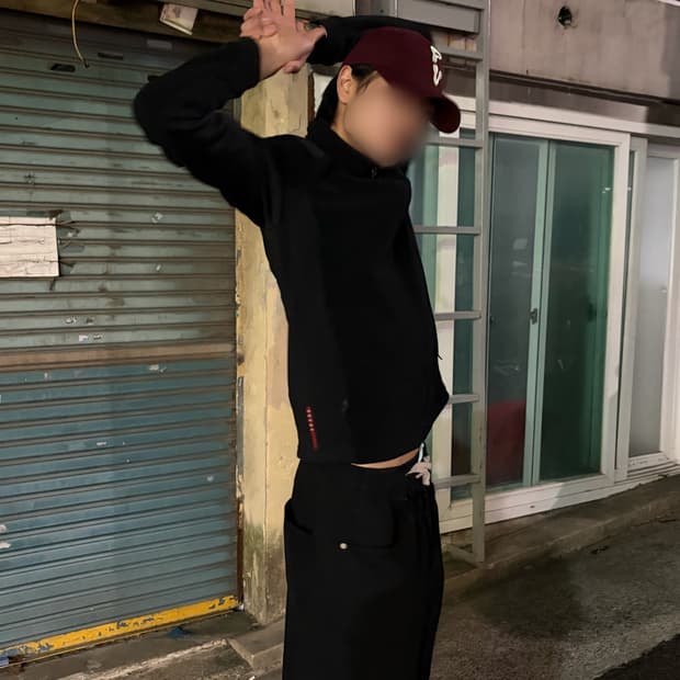 프라다 스포츠 현 리네아로사 테크니컬 저지 집업 플리스