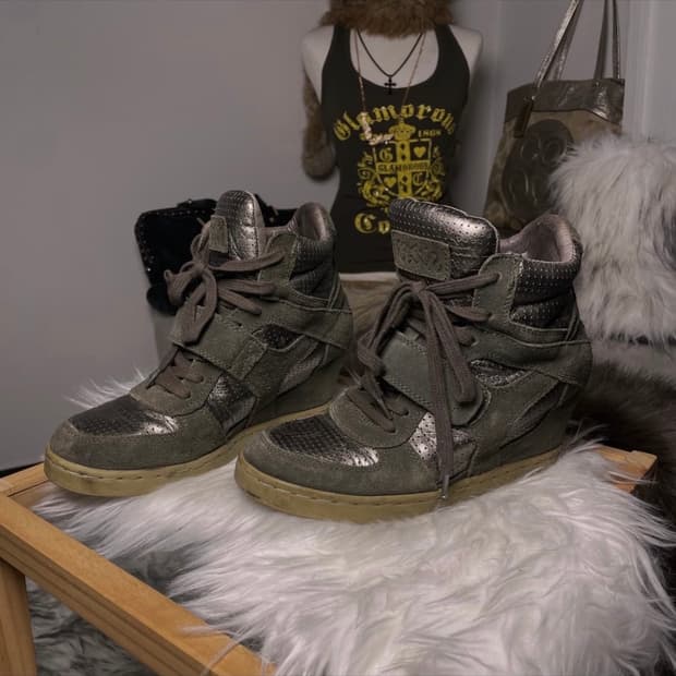 아쉬 메탈릭 웨지힐 스니커즈 250-255