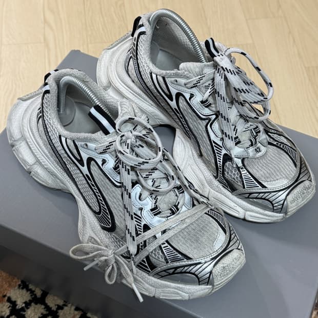 발렌시아가 3xl 화이트블랙 (42)270