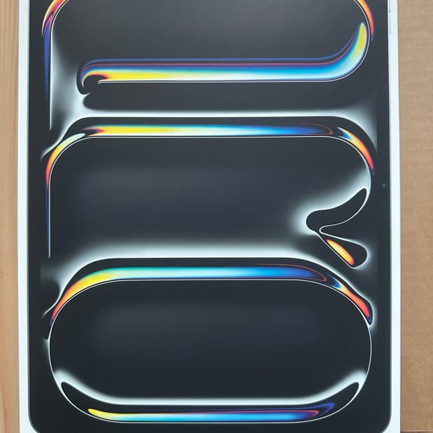 아이패드 프로13 m5 256gb wifi 셀룰러 모델 실버 새제품