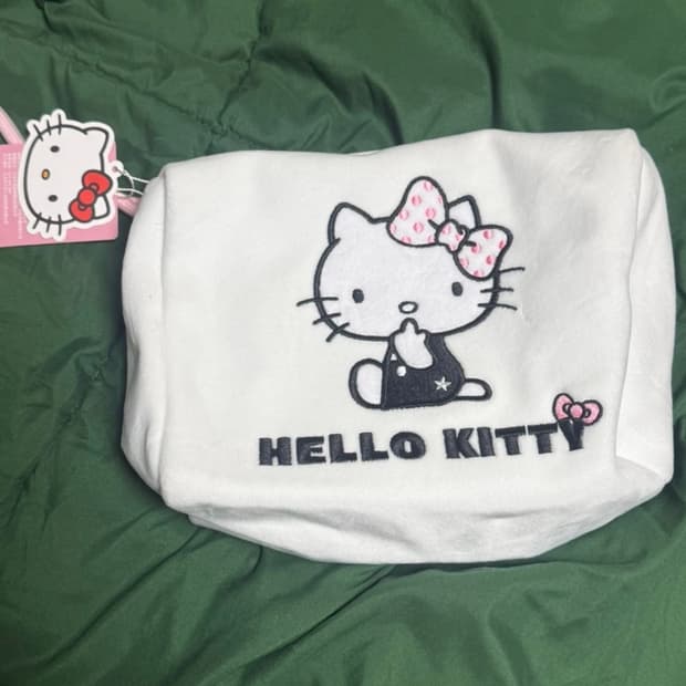 헬로키티 파우치