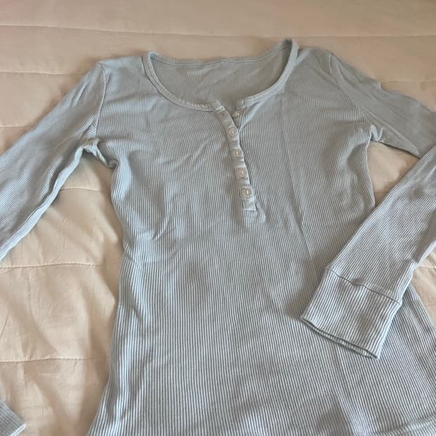 하늘색 헨리넥 골지 롱슬리브