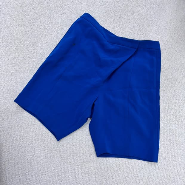 38 캘빈클라인 여성 랩 반바지 0413E