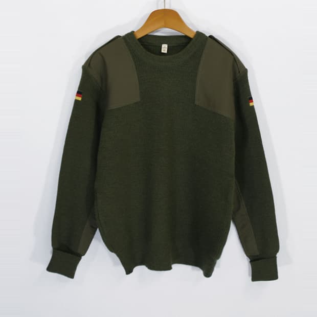 TW KEMPTON German Military 빈티지울코만도니트