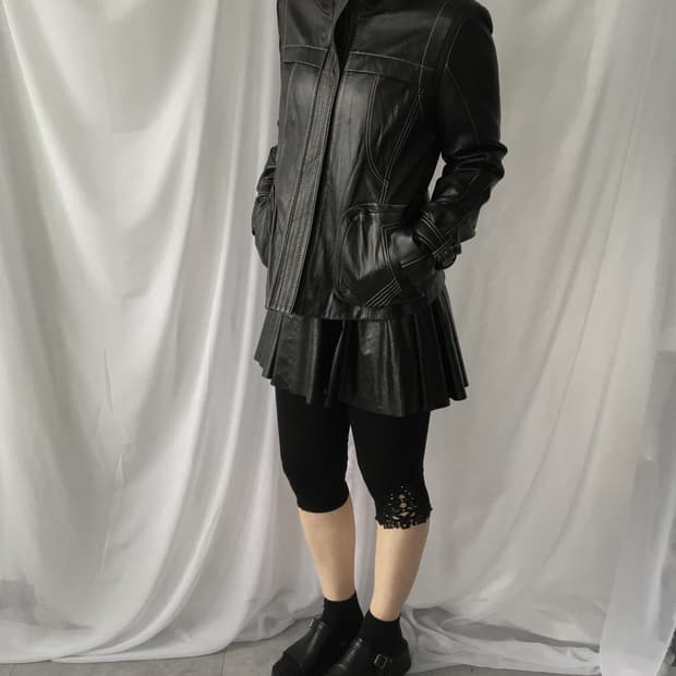Stitch point high neck leather jacketSti