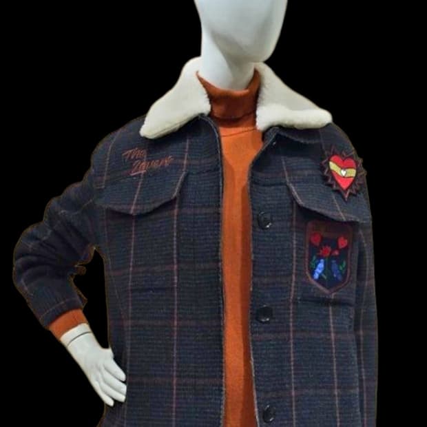 앳코너 털카라 와펜장식 오버핏 점퍼 55 66