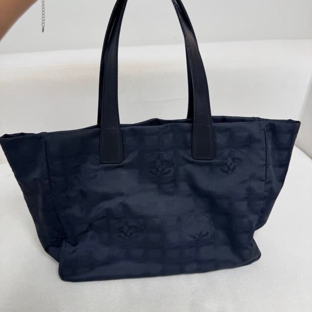 샤넬 트래블 토트백 