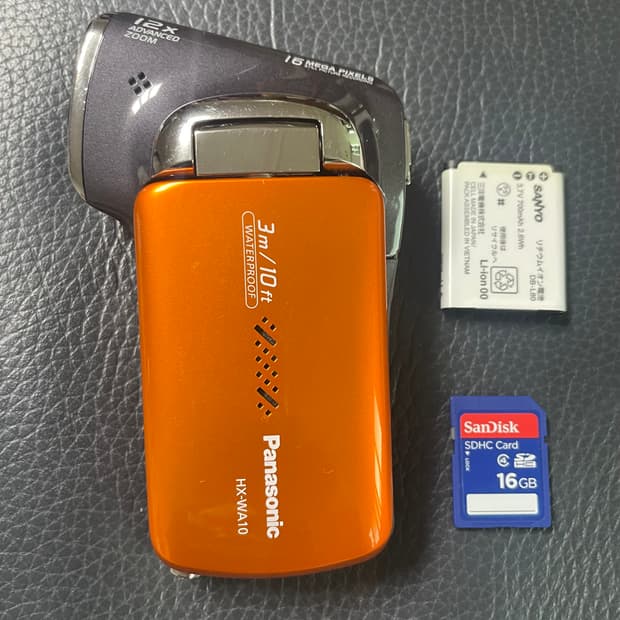 파나소닉 hw-wa10 캠코더 + 배터리 / 16gb SD카드