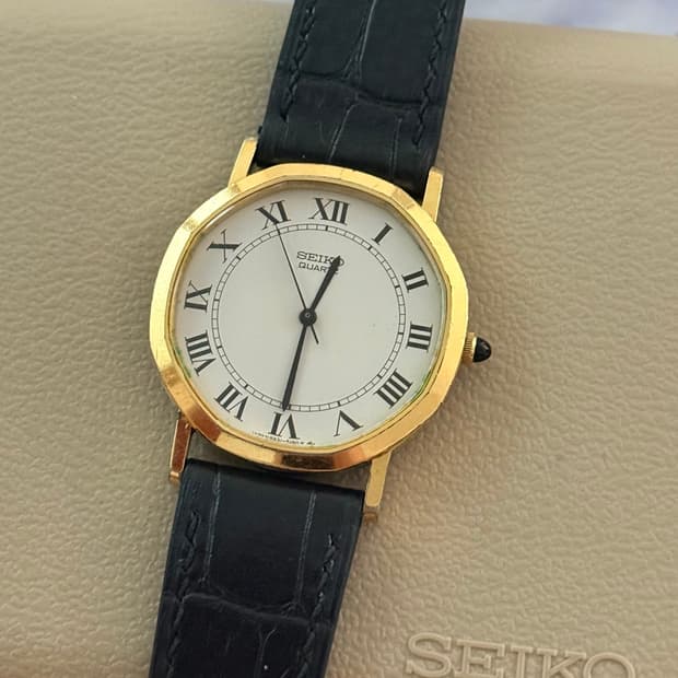Seiko 세이코 쿼츠 로만 인덱스 카보숑 크라운 1989