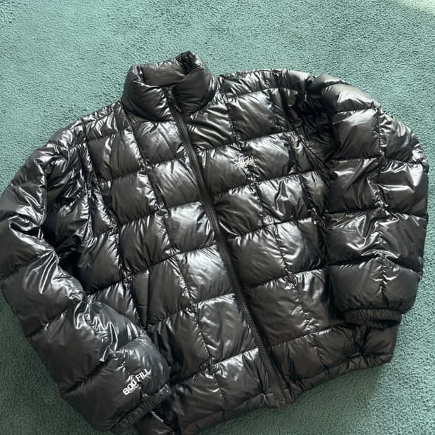 스투시 미드웨이트 푸퍼자켓