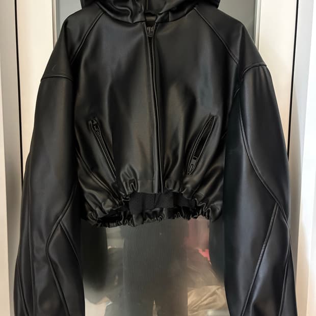 khy 블랙 후드 레더 자켓