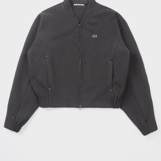 (새상품)배드블러드 비욘드 소프트 집업자켓