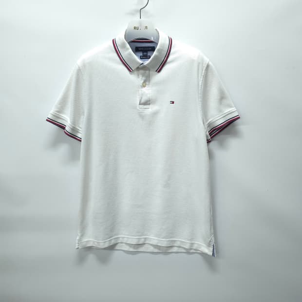 타미힐피거 화이트 배색 포인트 퍼포먼스 피케 반팔 카라티 (M)