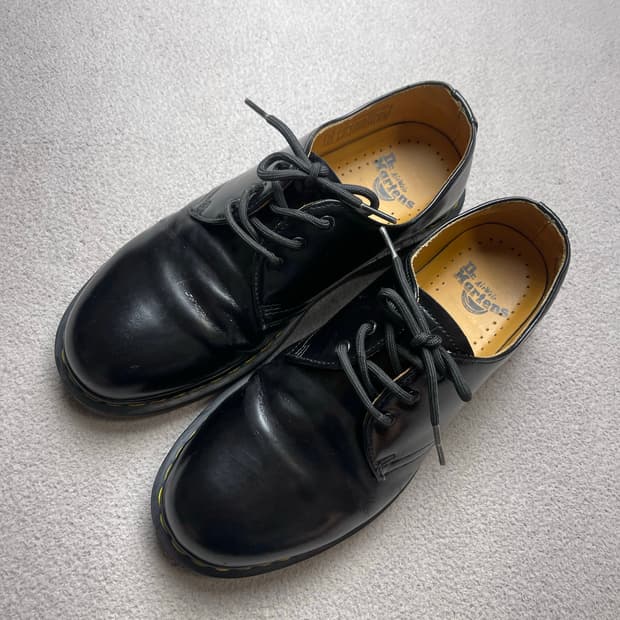 [42] 닥터마틴 1461 3홀 스무스 -270-275