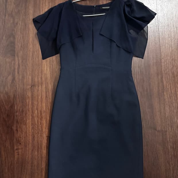 모조에스핀 프릴 원피스