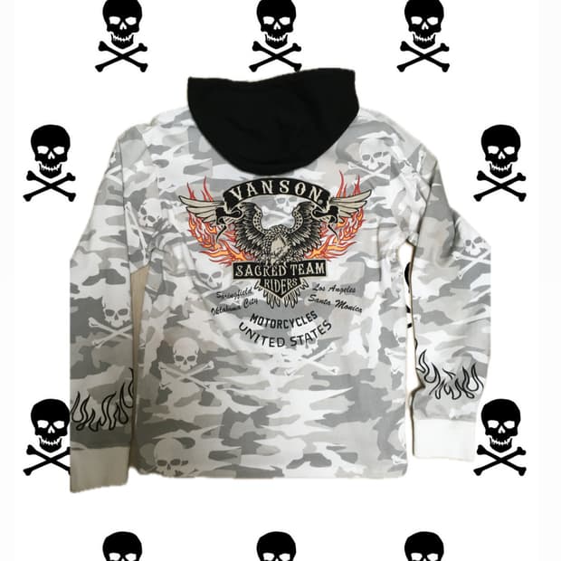 밴슨 스컬카모 자수 후드 롱슬리브