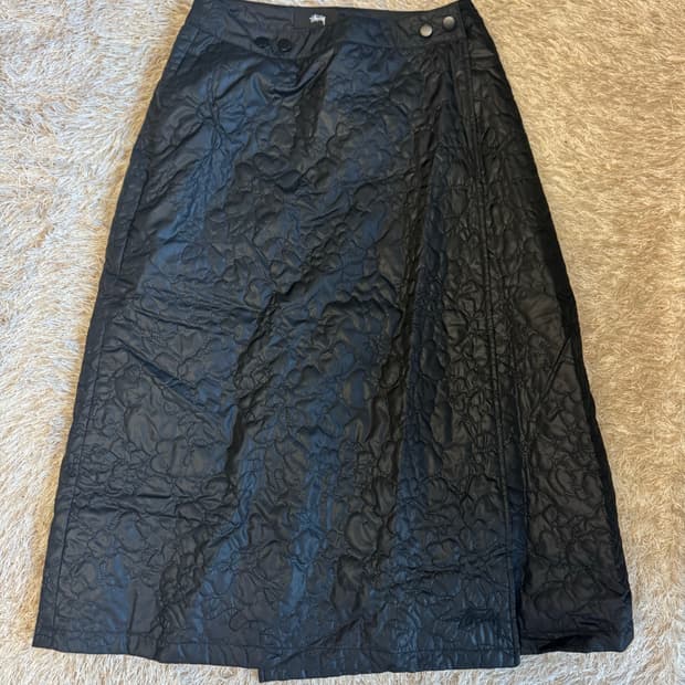 스투시 패디드 치마