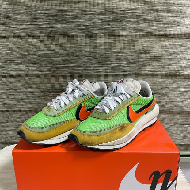 나이키 사카이 와플 275