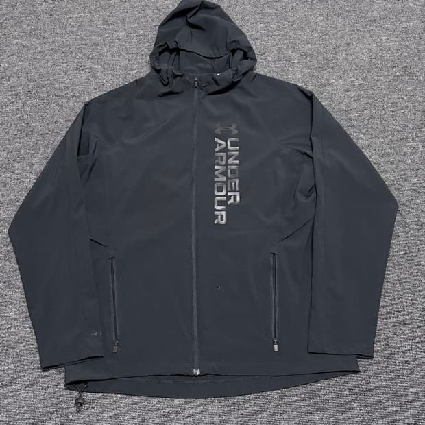 언더아머 스톰 러닝 자켓