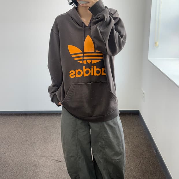 Adidas 아디다스 빅 파이어로고 브라운 후드티