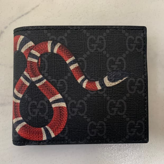 구찌 스네이크 반지갑 블랙