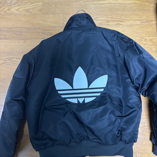 아디다스 빅로고 봄버자켓xl