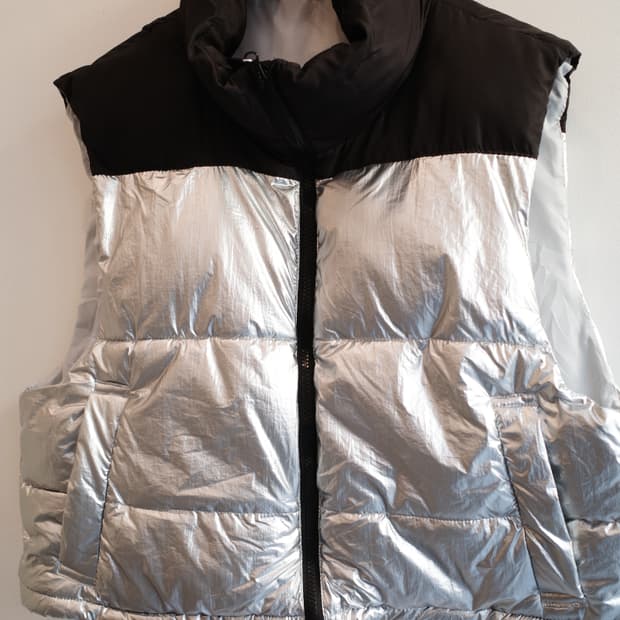 G.R.L 나일론 패딩 베스트