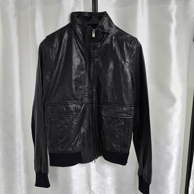 띠어리 블랙 봄버 자켓