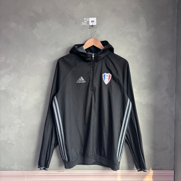 아디다스 수원삼성 반집업 바람막이