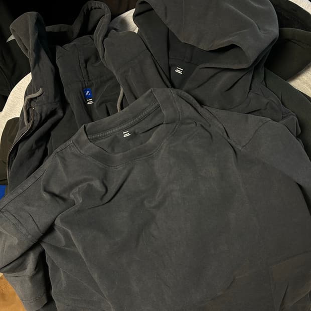 이지갭 포에틱 블랙 의류 판매