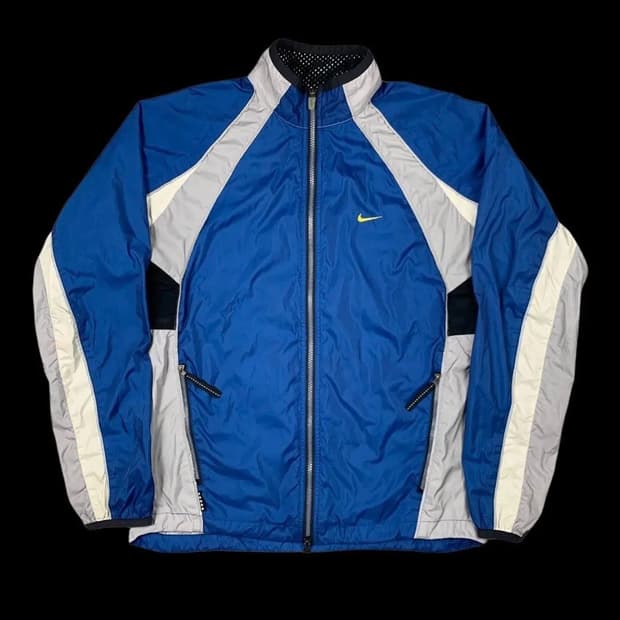 나이키 알파 프로젝트 바람막이 구해요