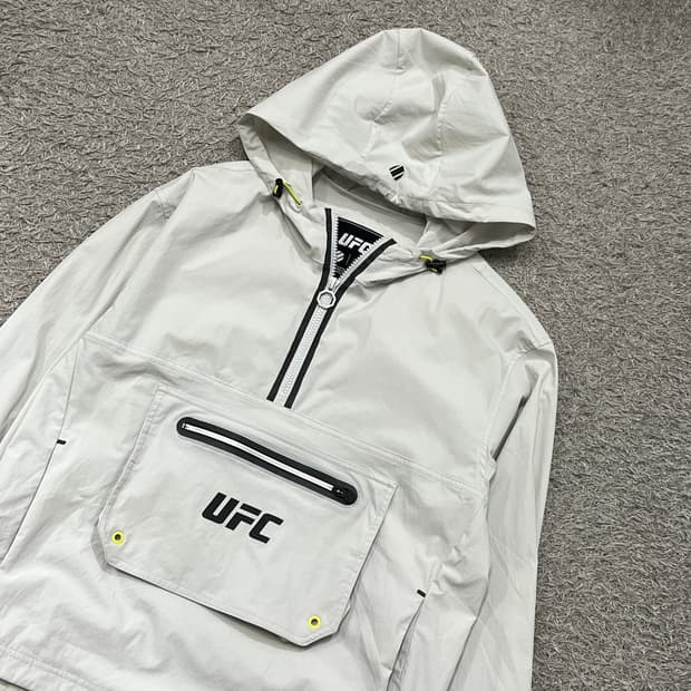 [95] UFC 아노락 바람막이