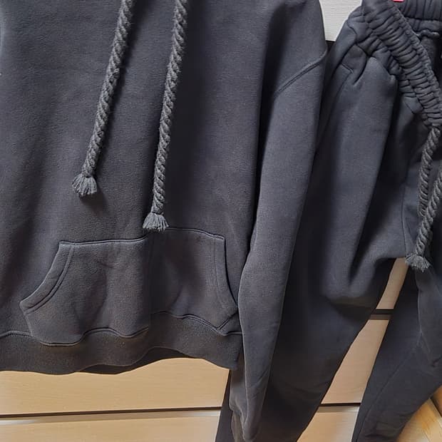 시나월드 트랙수트 