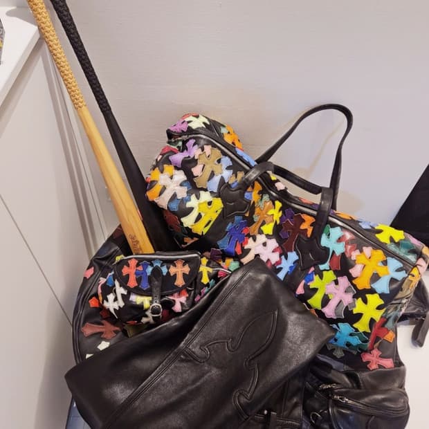 크롬하츠 모든 문의 주세요 ☆