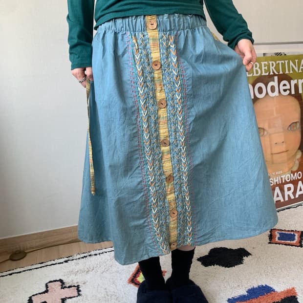 ethnic Embroidery skirt
