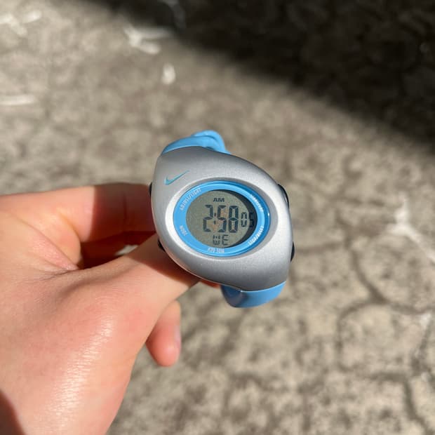 ‘나이키 시계 트라이엑스 Nike Triax D394391