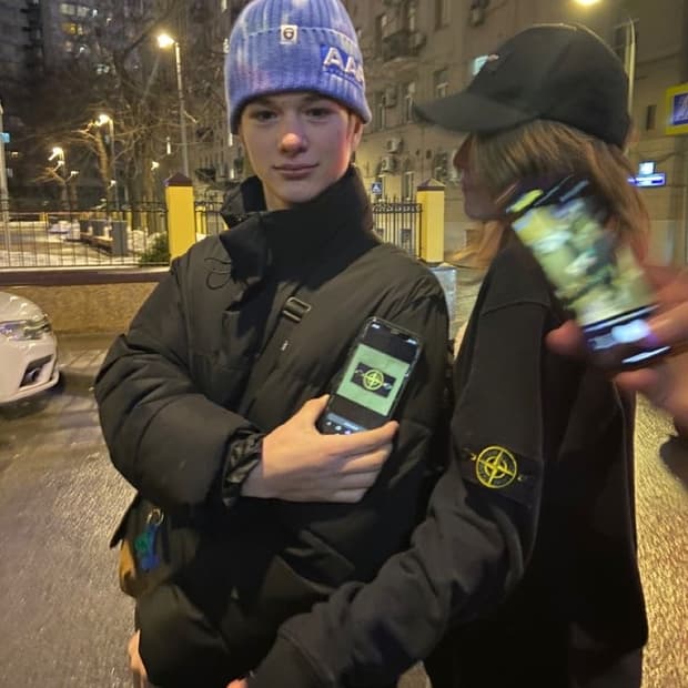 스톤아일랜드 맨투맨